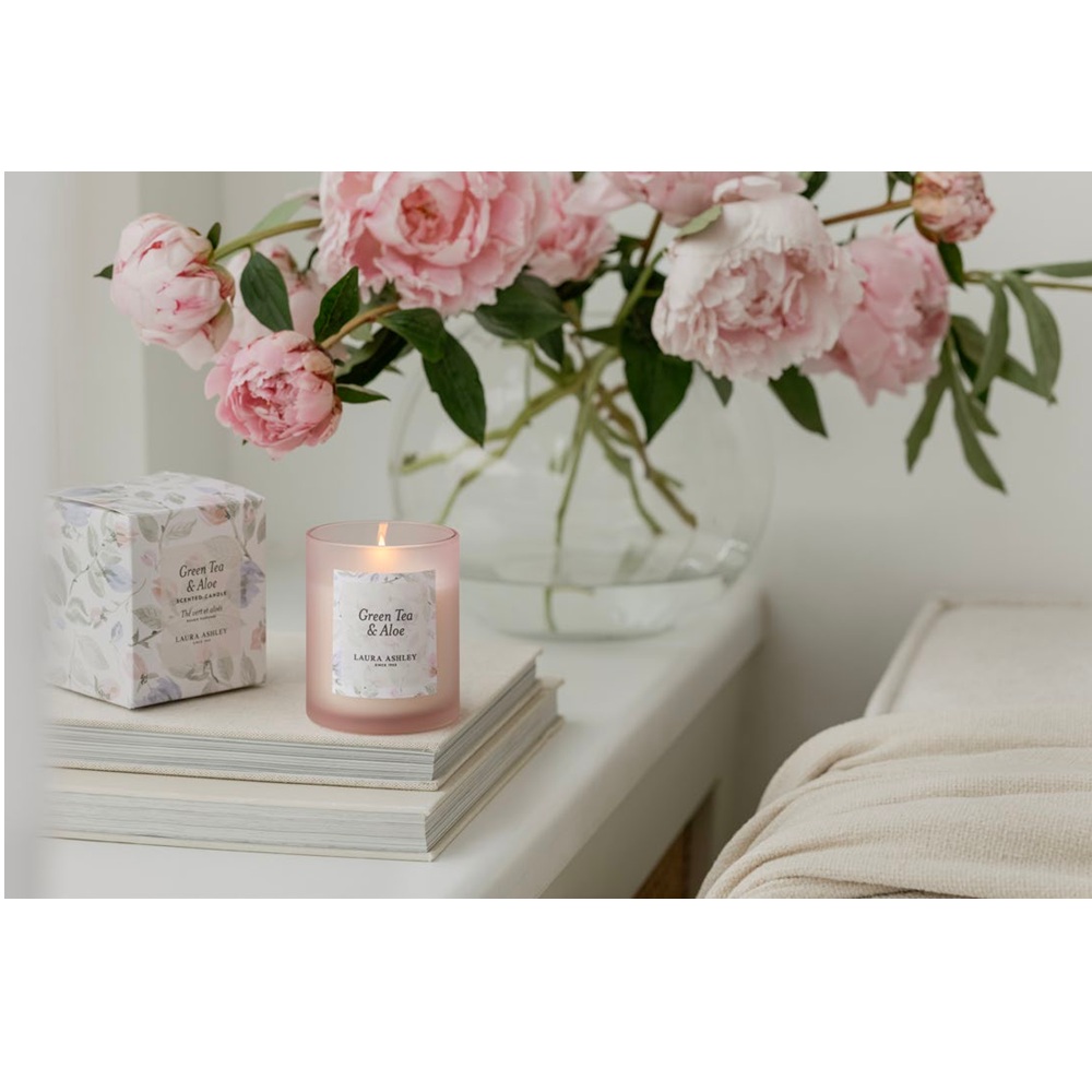 Κερί Σόγιας Giftbox 200gr 8×9cm Laura Ashley Green Tea & Aloe A2424 - 2