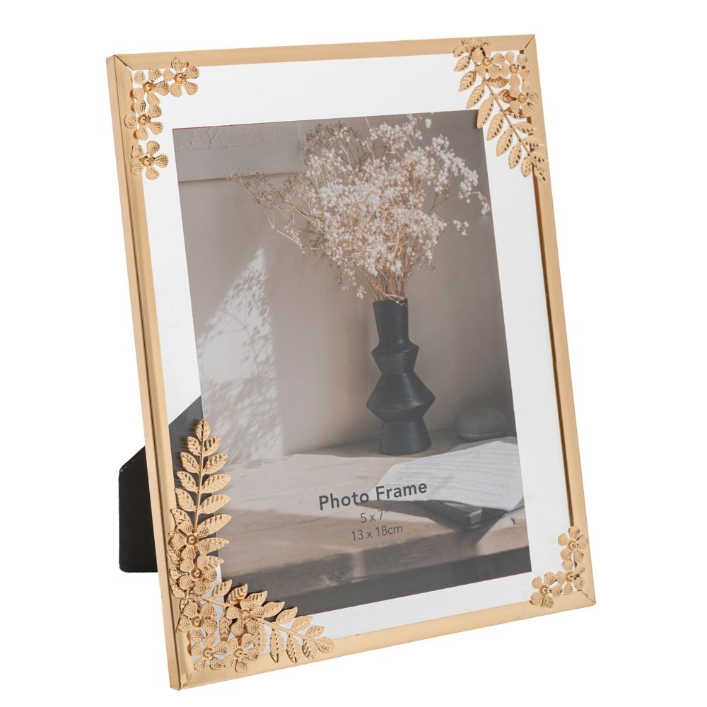 Κορνίζα Μεταλλική Χρυσή 13x18cm Με Ανάγλυφα Λουλούδια & Στρας Ai Decoration 89379 - 