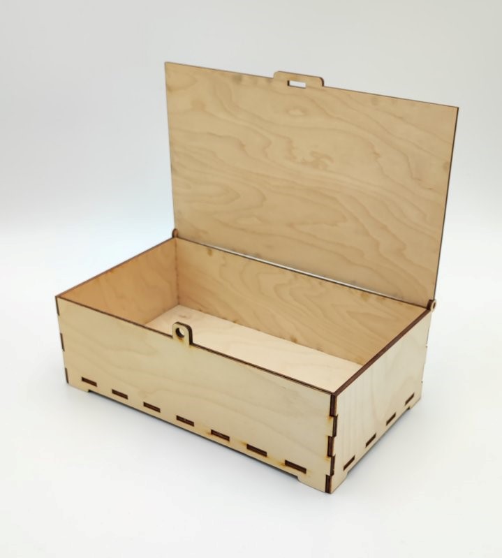 Wooden box with lid - 2