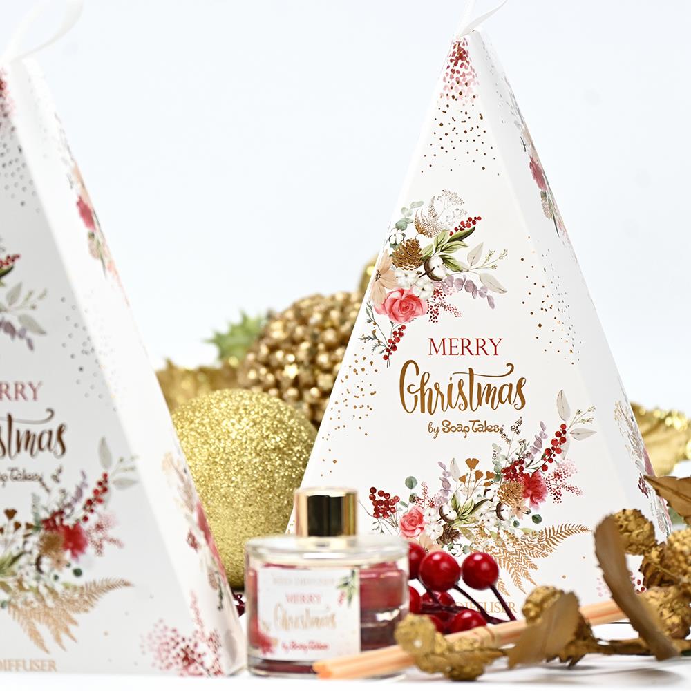 Christmas Room Diffuser in a Triangular Box - Berries and Flowers 50ml by Soap Tales - 2