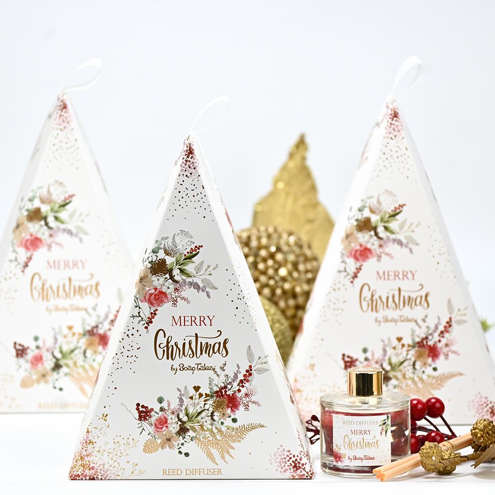 Christmas Room Diffuser in a Triangular Box - Berries and Flowers 50ml by Soap Tales - 4