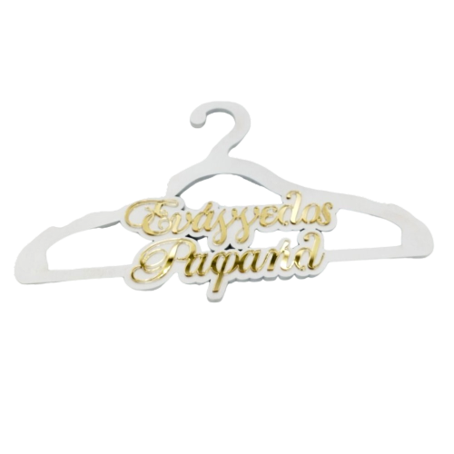 Hanger for christening clothes with the child's name in 3D acrylic gold mirror. - 2