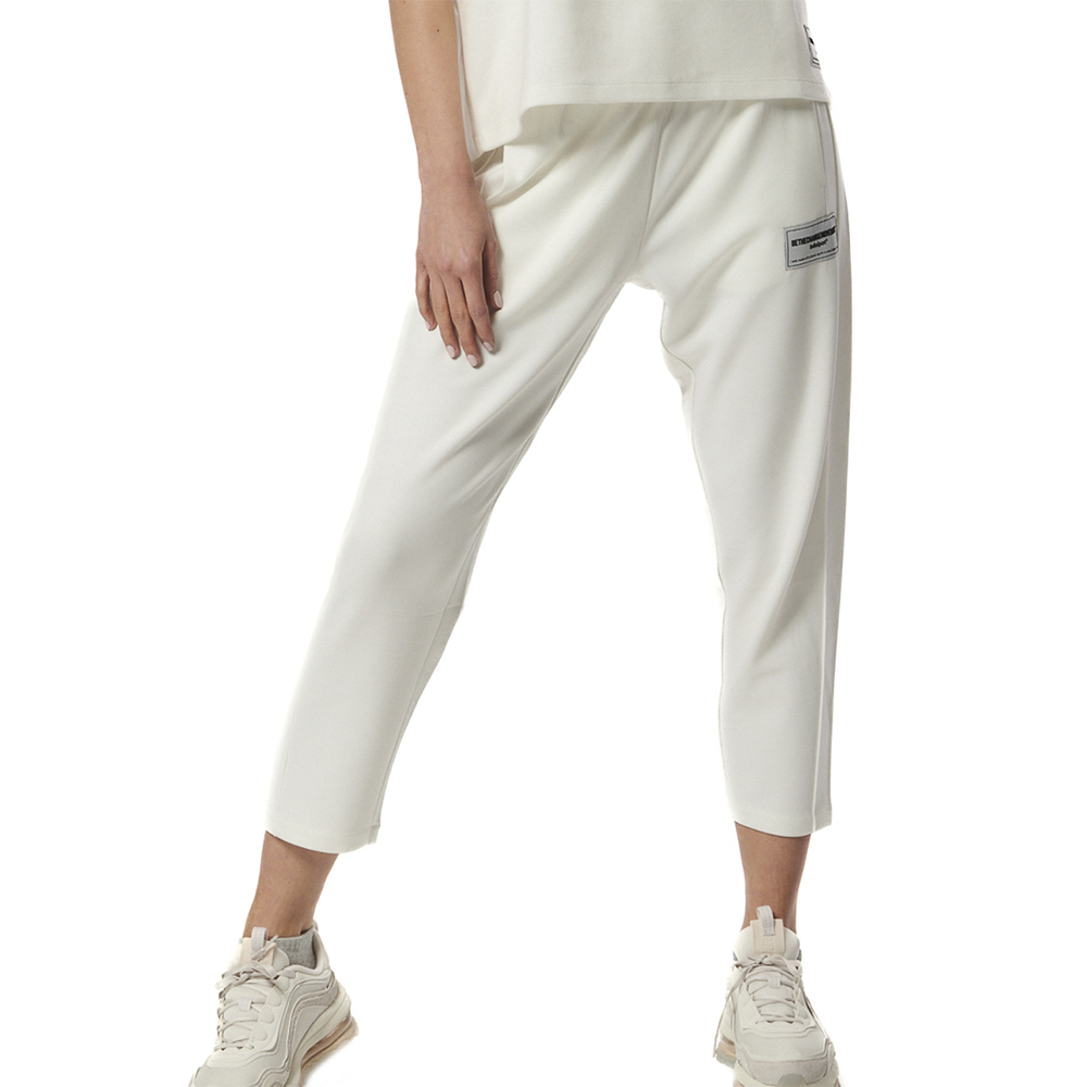 BODY ACTION Women's Tech Fleece Cropped Track Pants Γυναικείο Παντελόνι Φόρμας Cropped - Λευκό