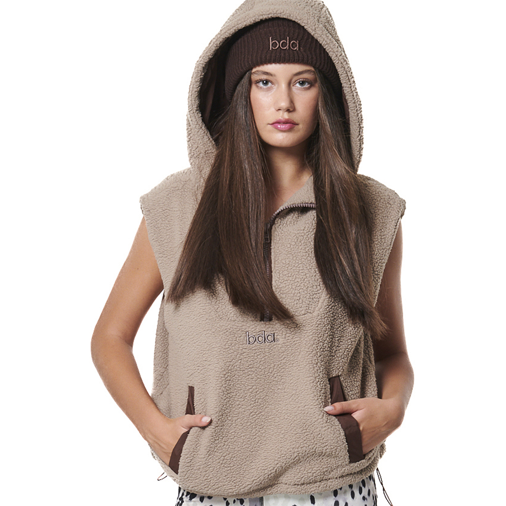 BODY ACTION Women's Sherpa-Fleece Hoodie Gilet Αμάνικο Γούνινο Γιλέκο με μισό φερμουάρ - Μπεζ