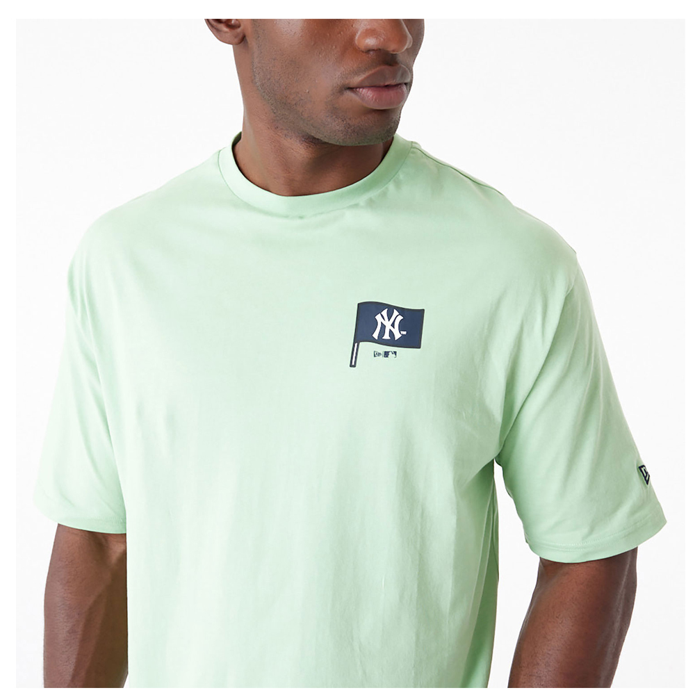 NEW ERA New York Yankees MLB Burger Graphic Bright Green Oversized Unisex T-Shirt - 5