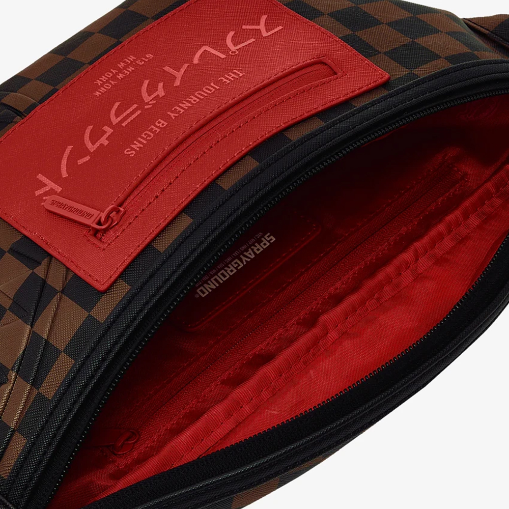 SPRAYGROUND Red Redemption Pyramid Savvy Crossbody Unisex Τσαντάκι Μέσης - 3