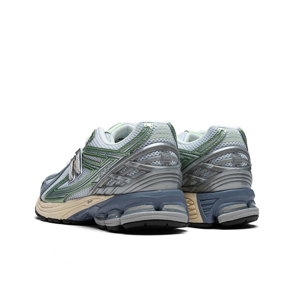 NEW BALANCE 1906R Γυναικεία Sneakers  - 3
