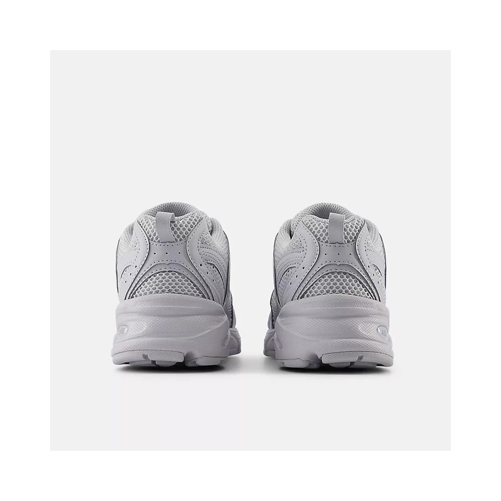 NEW BALANCE 530 Γυναικεία Sneakers  - 4