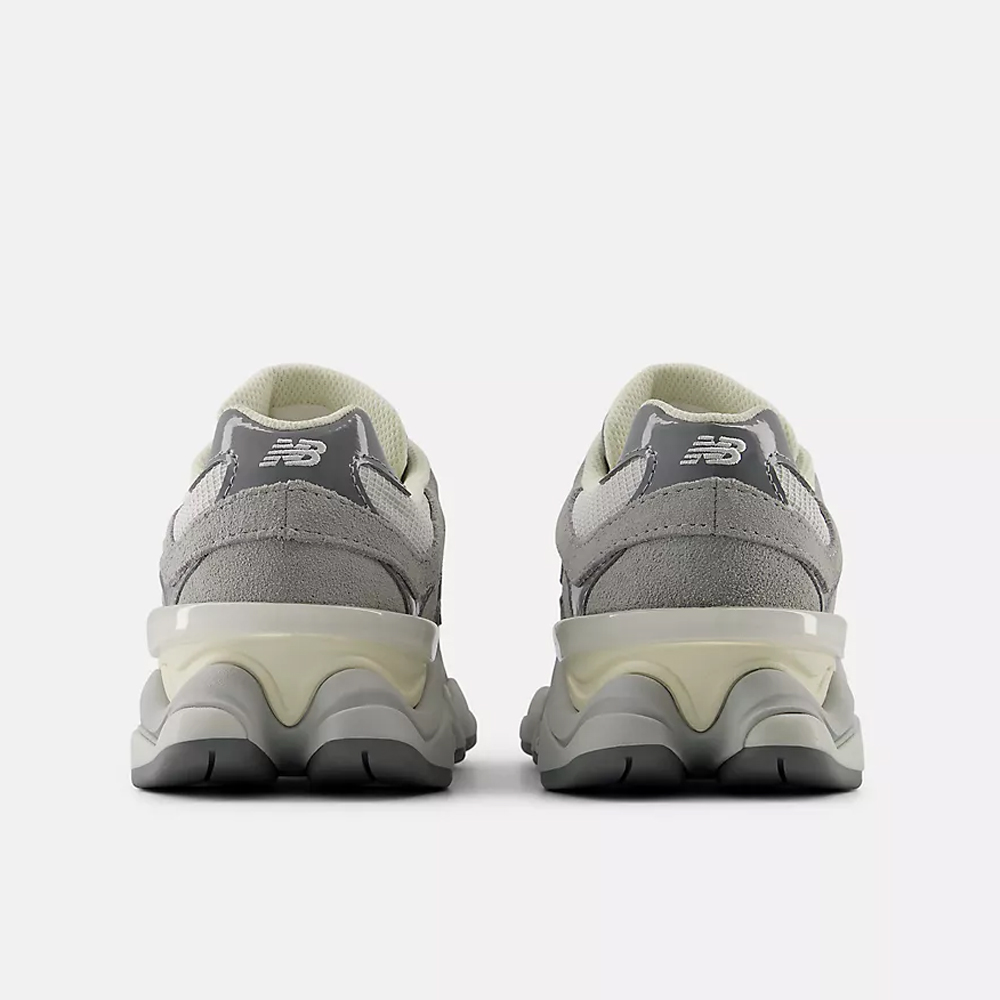 NEW BALANCE 9060 Unisex Sneakers - 4