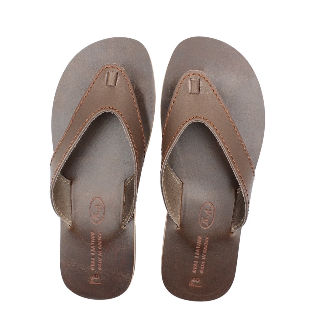 Handmade leather flip-flops in brown color - Brown