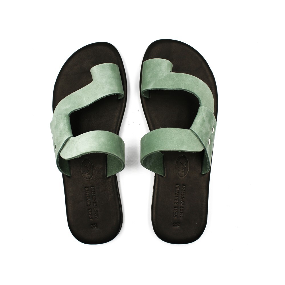 Leather sandals in green color with a soft insole - 3