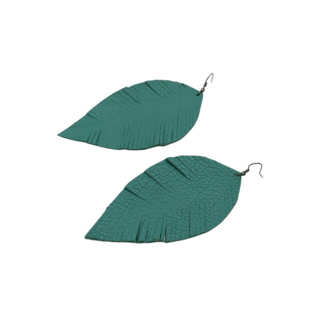 Leather earrings in leaf shape, in a light green color - Green