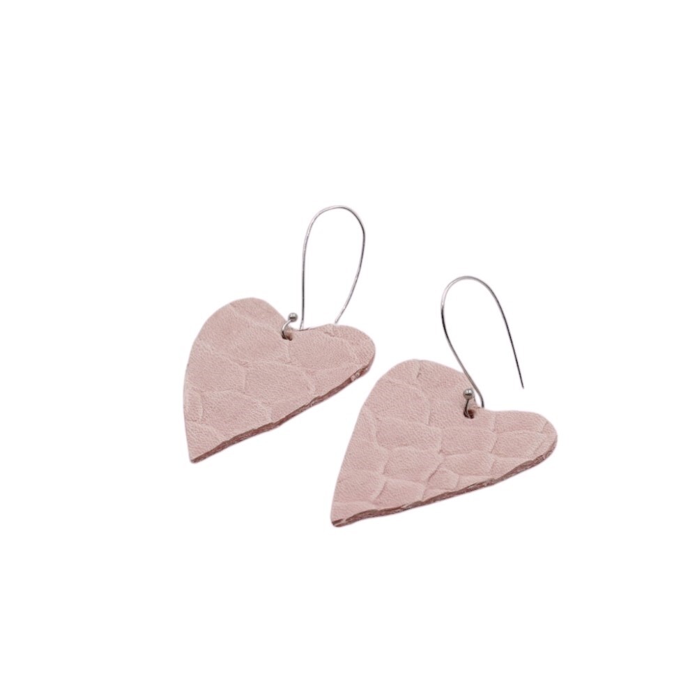 Handmade pink leather heart-shaped earrings - Pink