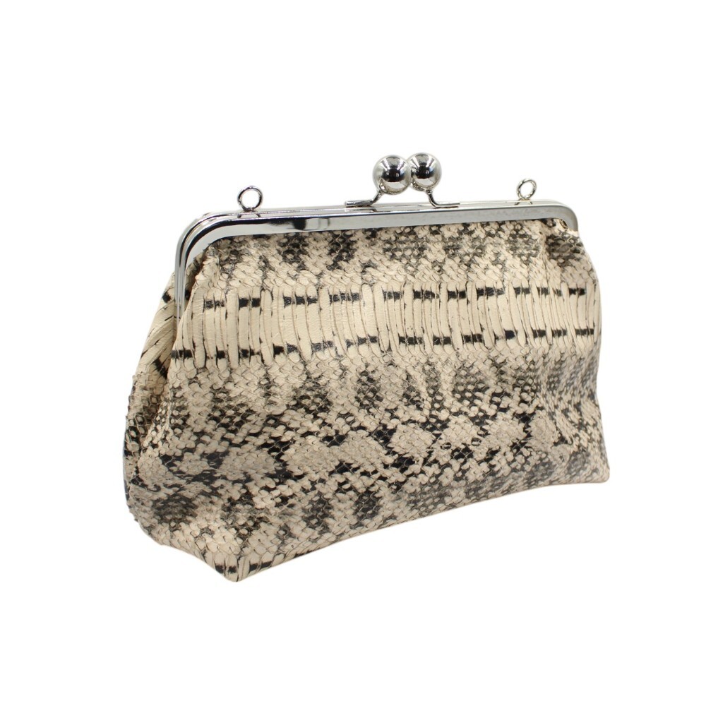 Leather bag with metallic clasp in black and white snake print - 2