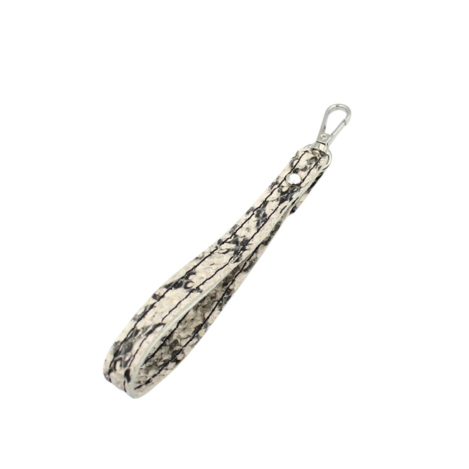 Handmade leather wristlet clutch in black and white snake print - Zoe - 5