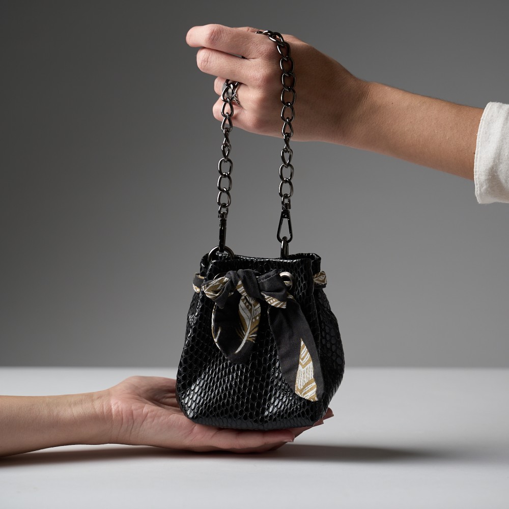 Handmade tiny bucket bag in black color - Erato - 5