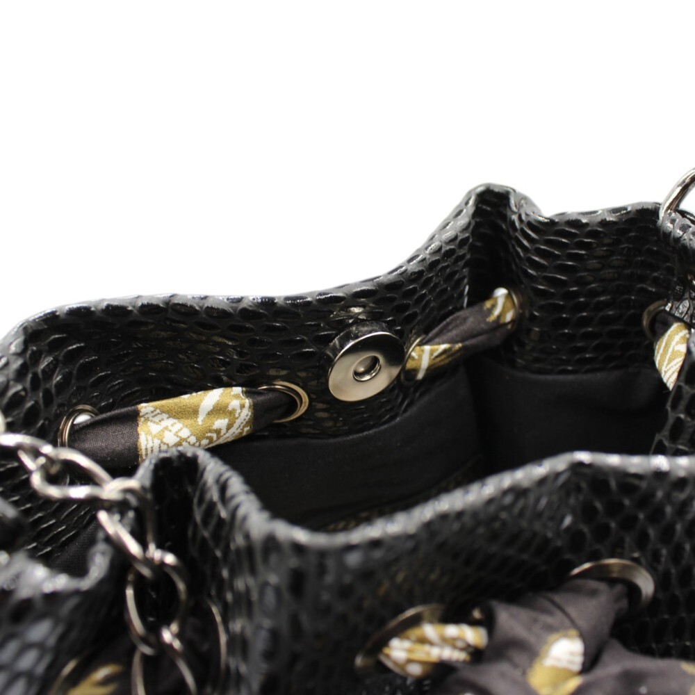 Handmade leather bucket bag in black printed color - Aura - 5