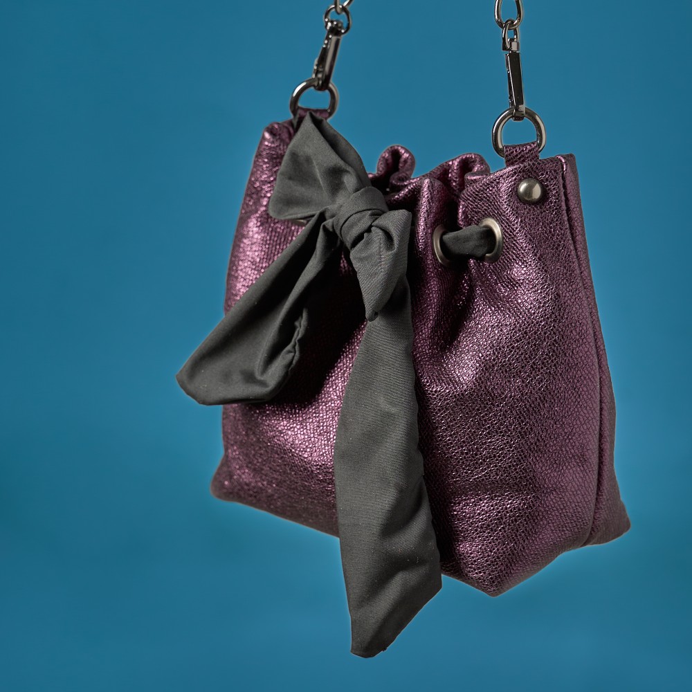 Handmade small leather bucket bag in metallic purple - Gaia - 5