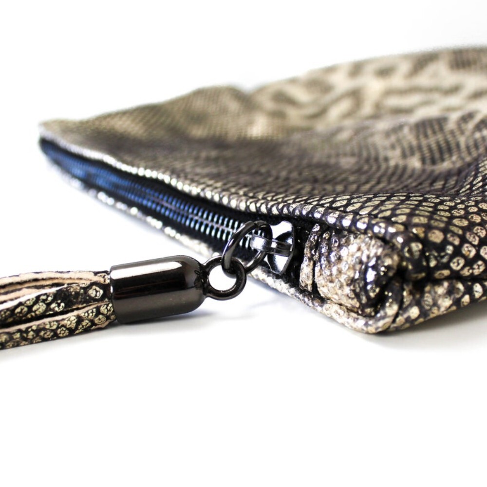 Handmade leather bag in silver snake print color - Sappho - 3