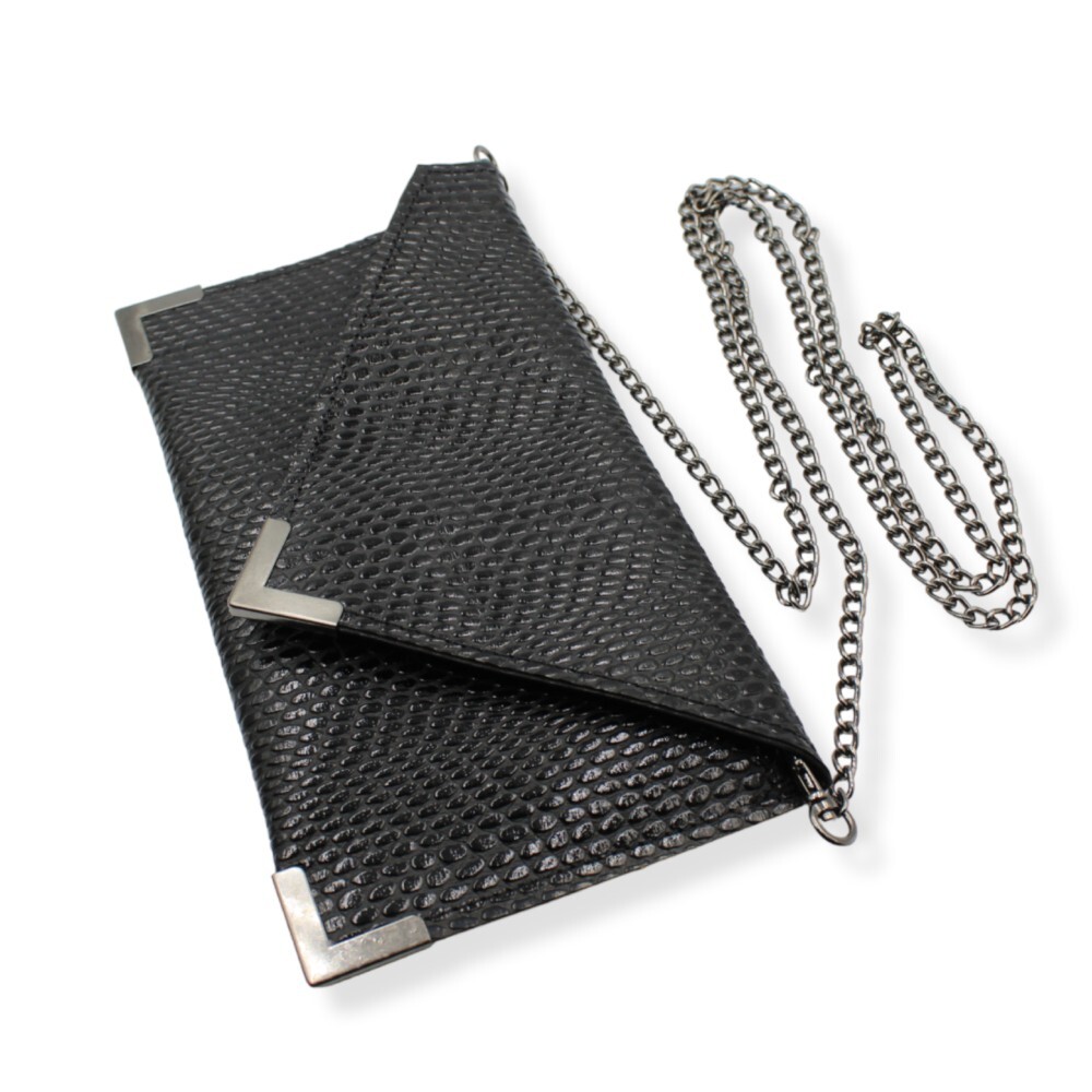 Small leather envelope bag in black color - 1