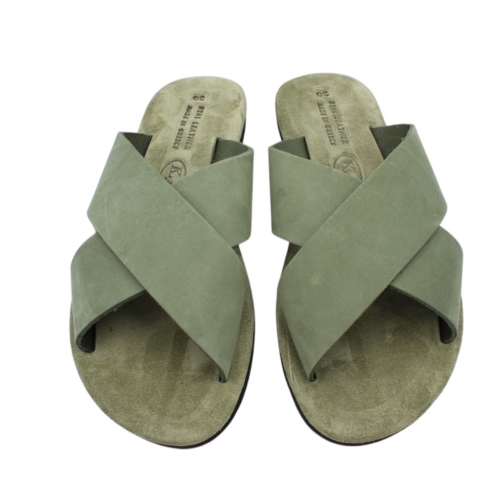 Handmade leather sandals with crossed straps and soft insole in green color - 4