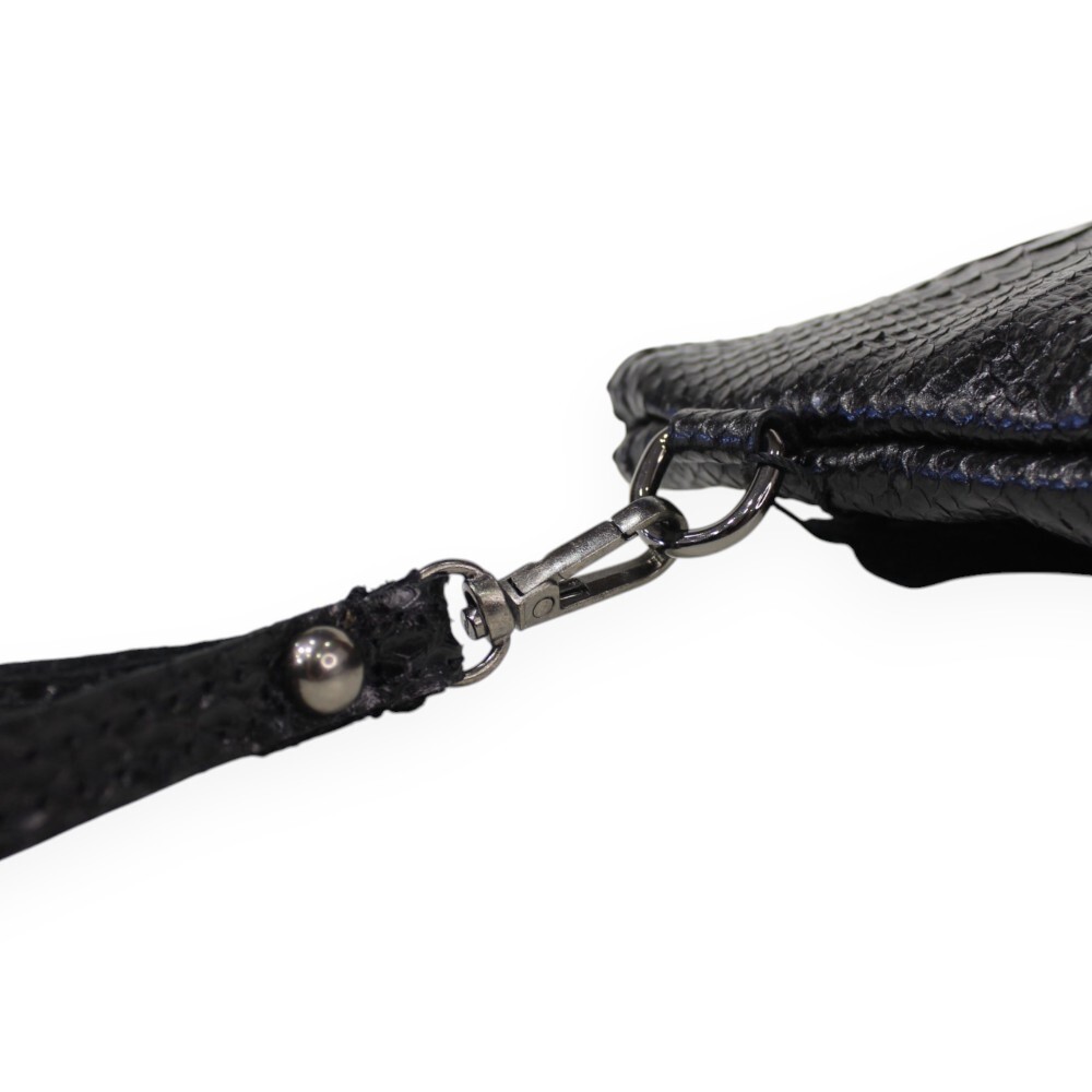 Leather wristlet bag in black  snake print color - Kallia - 4