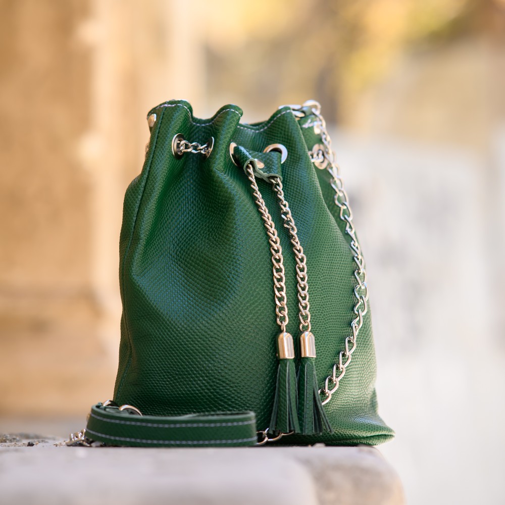 Leather bucket bag in green color - 5