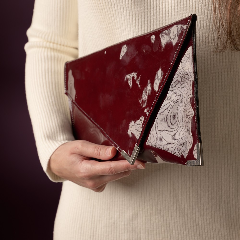 Handmade patent leather envelope bag in burgundy color - Afroditi - 4