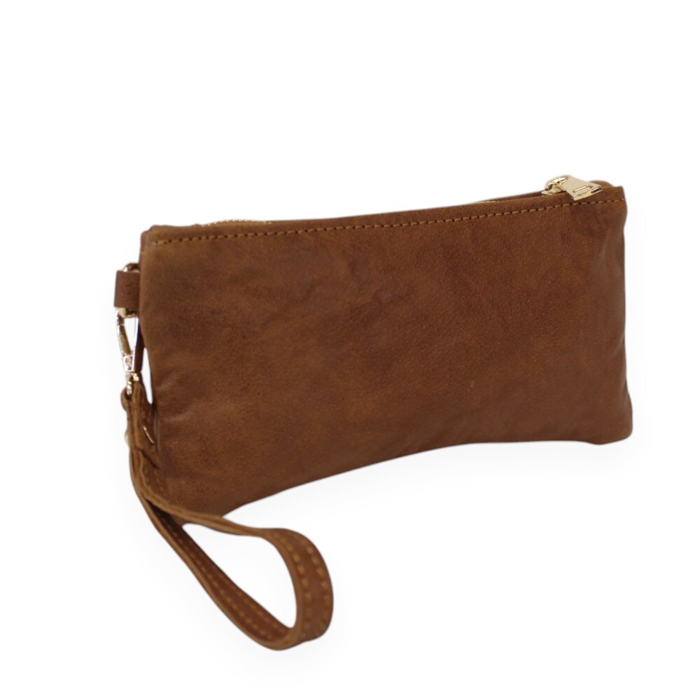 Leather wristlet bag in brown color - Zoe - Brown