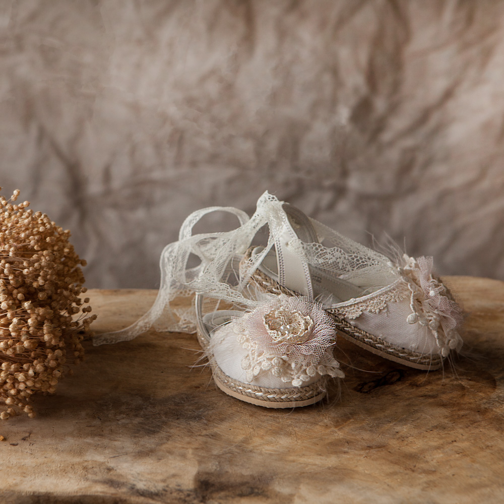 Παπουτσάκι βάπτισης Baby Bloom - ΙΒΟΥΑΡ