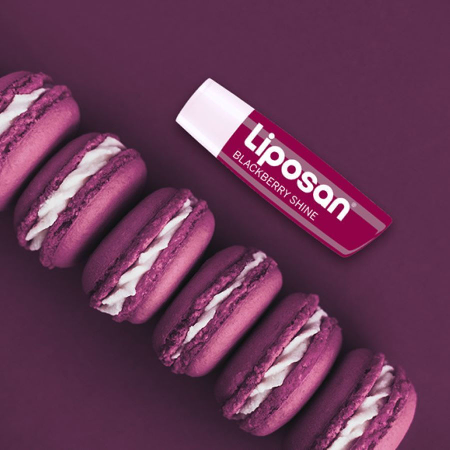 Liposan Blackberry Shine Περιποιητικό Balm με Άρωμα Βατόμουρο, 4.8gr - 4