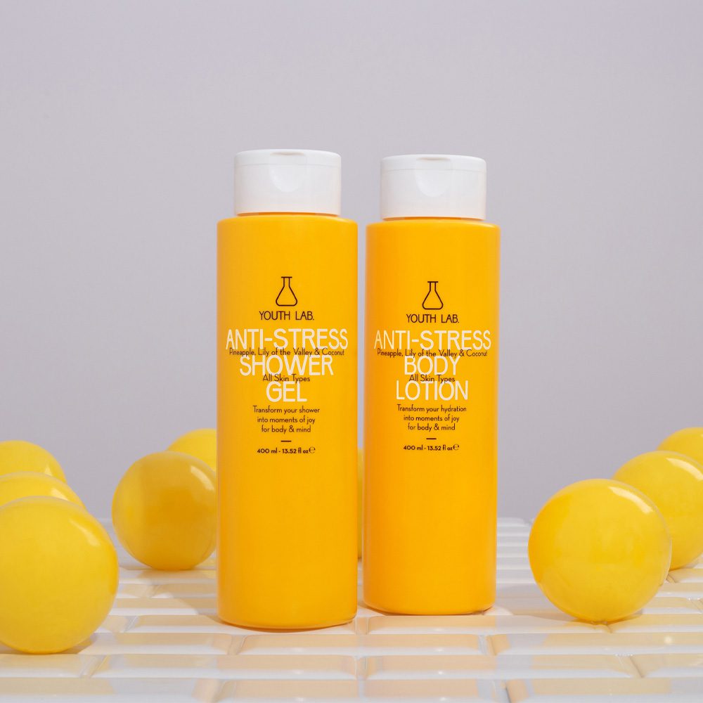 Youth Lab. Promo με Anti-Stress Pineapple, Lily of the Valley & Coconut Body Lotion Γαλάκτωμα Σώματος, 400ml & Δώρο Anti-Stress Shower Gel Αφρίζον Τζελ Καθαρισμού, 400ml, 1σετ - 2