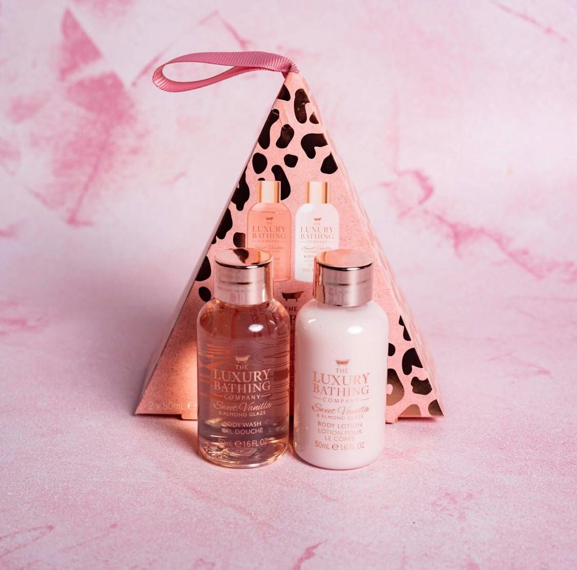 Grace Cole Σετ δώρου Mini Body Duo με άρωμα βανίλια και αμύγδαλο-body wash 50ml &body lotion 50ml - 2