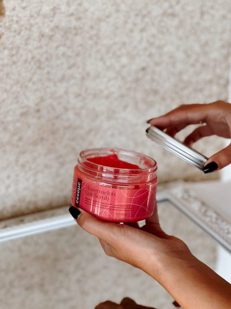 Eesoμe Watermelon Salt Scrub - 3
