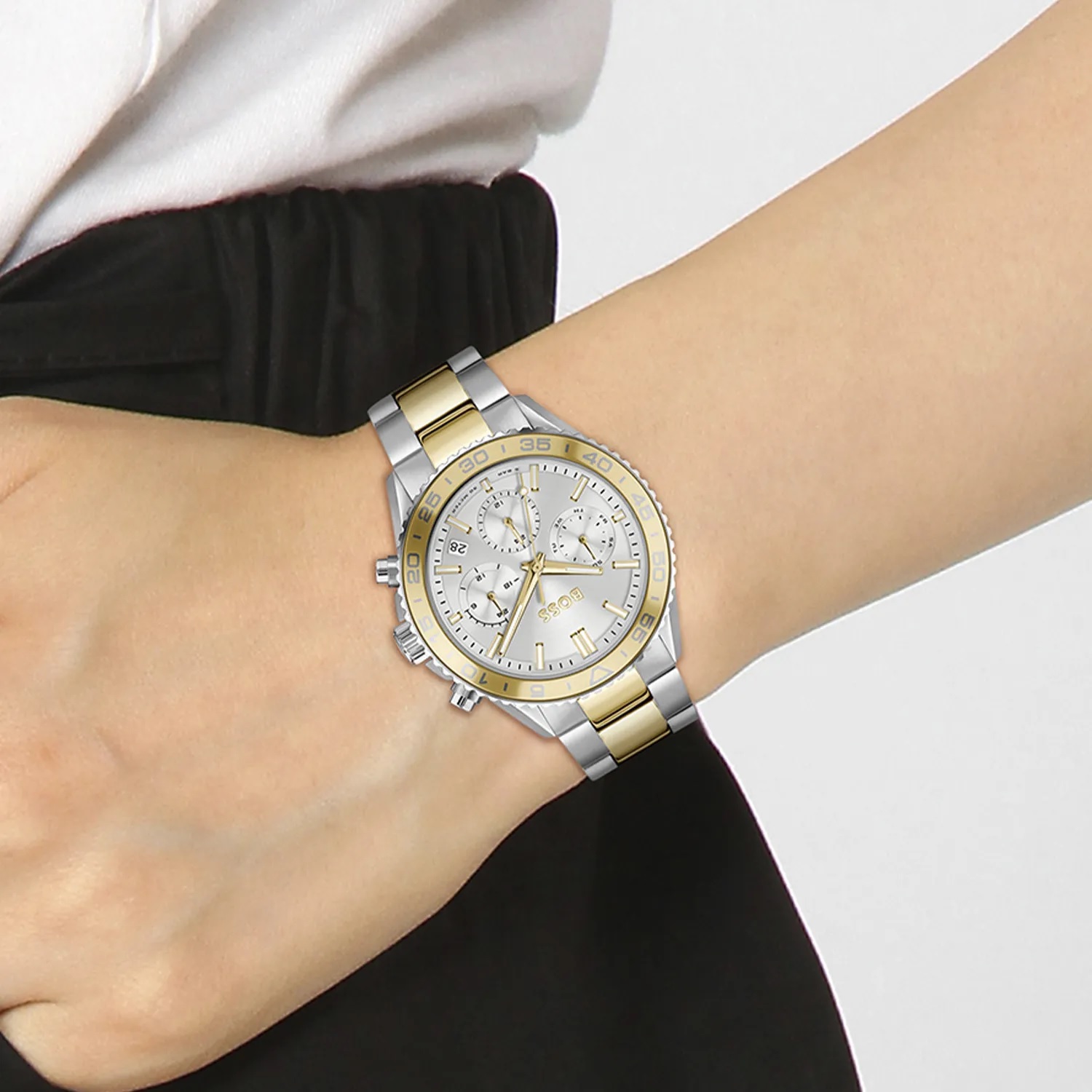 BOSS Runner Multifunction Silver Dial 38mm Two Tone Gold Stainless Steel Bracelet 1502756 - 4