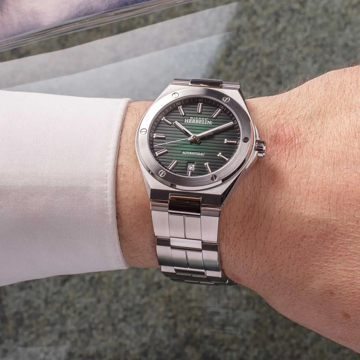 HERBELIN Cap Camarat Automatic Green Gradient Dial 40.5mm Silver Stainless Steel Bracelet 1645B16 - 