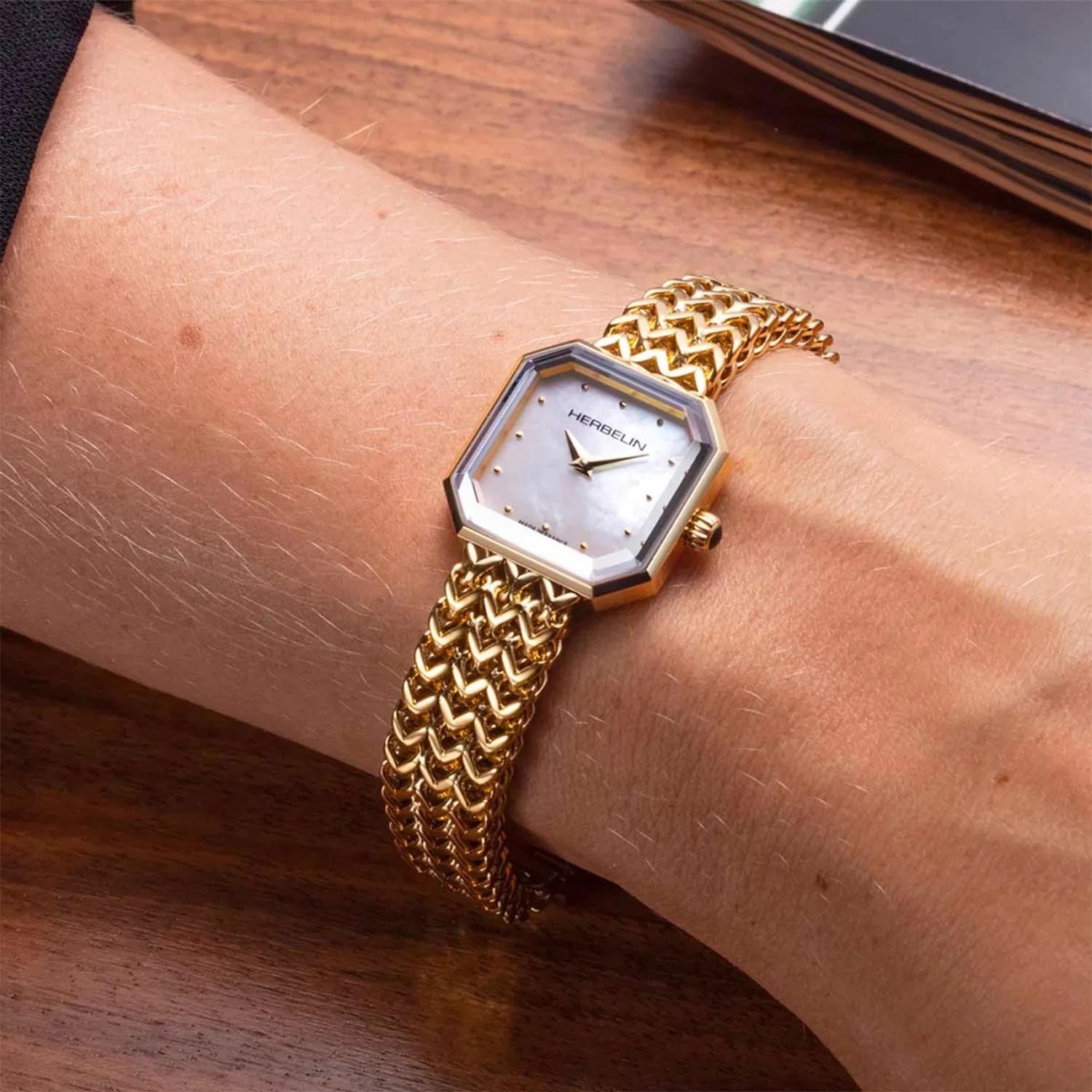 HERBELIN Octogone Lady White Pearl Square Dial 22.2mm Gold Stainless Steel Bracelet 17436BP19 - 