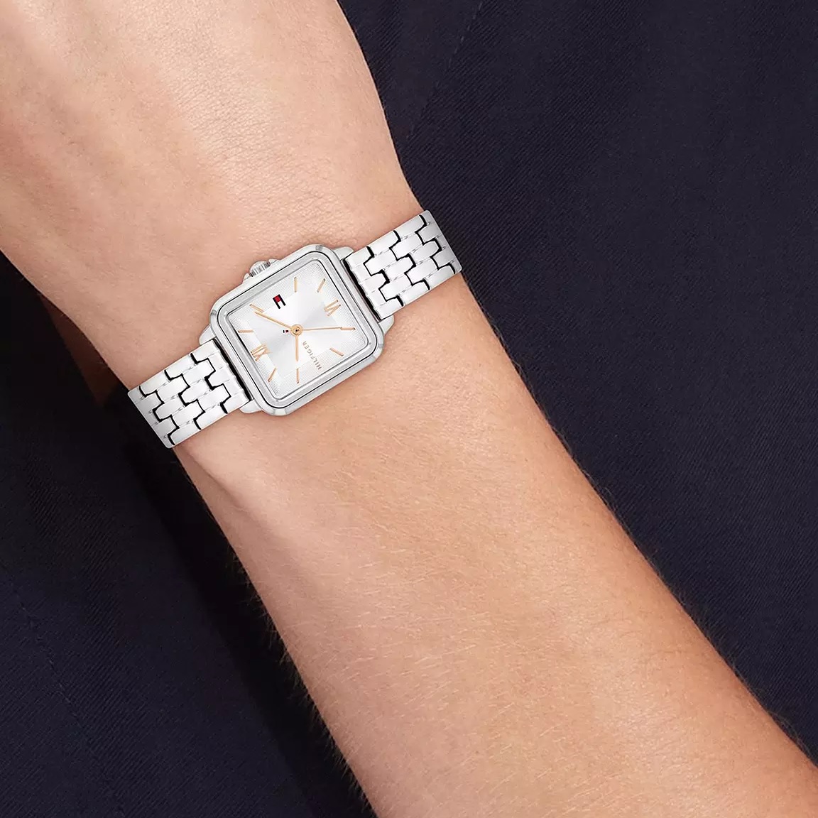 TOMMY HILFIGER Mia Silver Dial 22.5 x 24mm Silver Stainless Steel Bracelet 1782830 - 