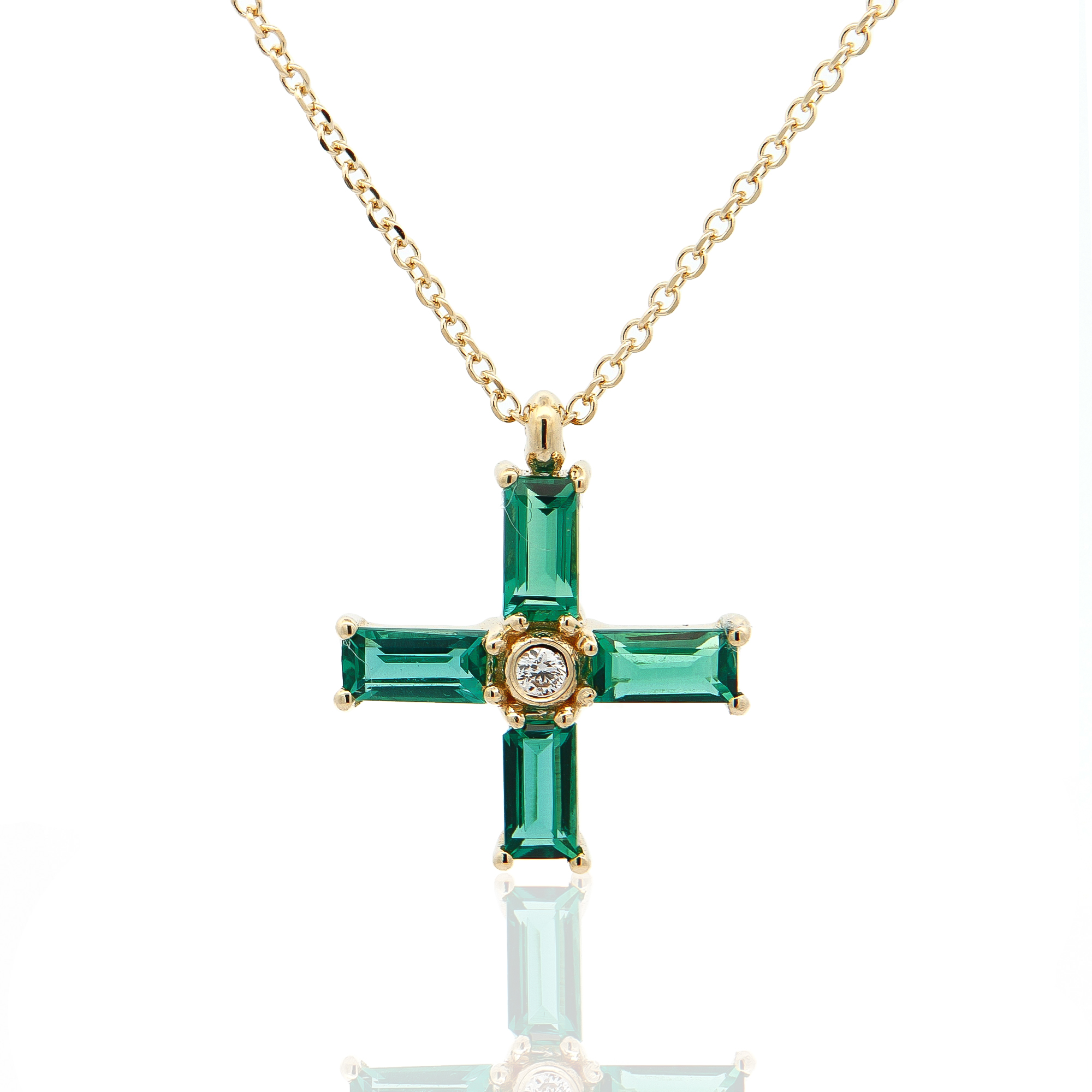 ΣΤΑΥΡΟΣ Γυναικείος με Αλυσίδα K18 Κίτρινο Χρυσό με Σμαράγδια και Διαμάντια 24092Y - 