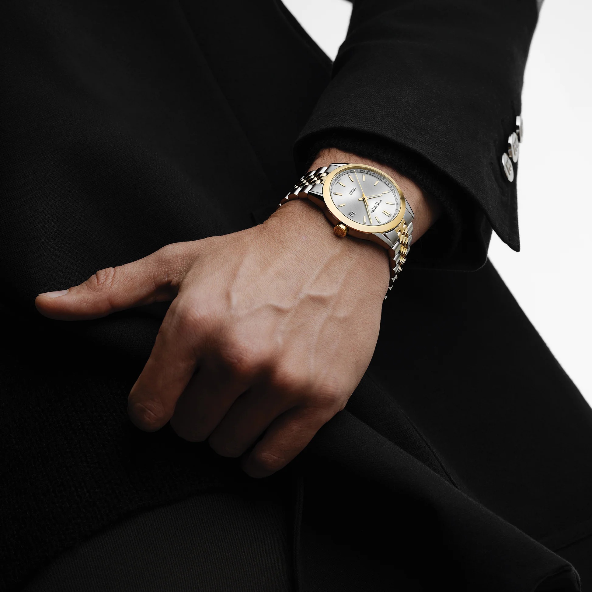 RAYMOND WEIL Freelancer Automatic Silver Dial 40mm Two Tone Gold Stainless Steel Bracelet 2741-STP-97081 - 