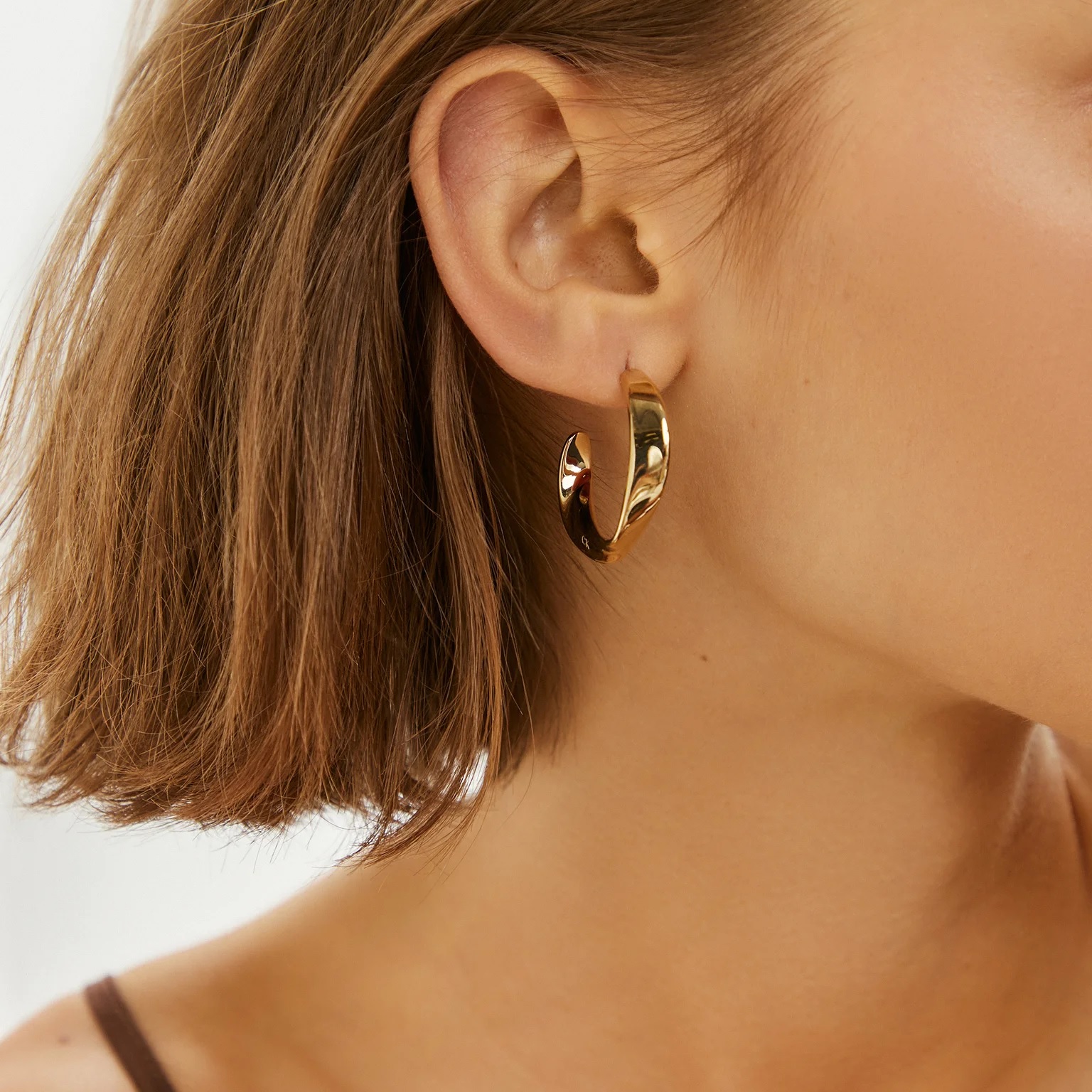 CALVIN KLEIN Scuptural Hoop Earrings Gold Plated Stainless Steel 35000534 - 3