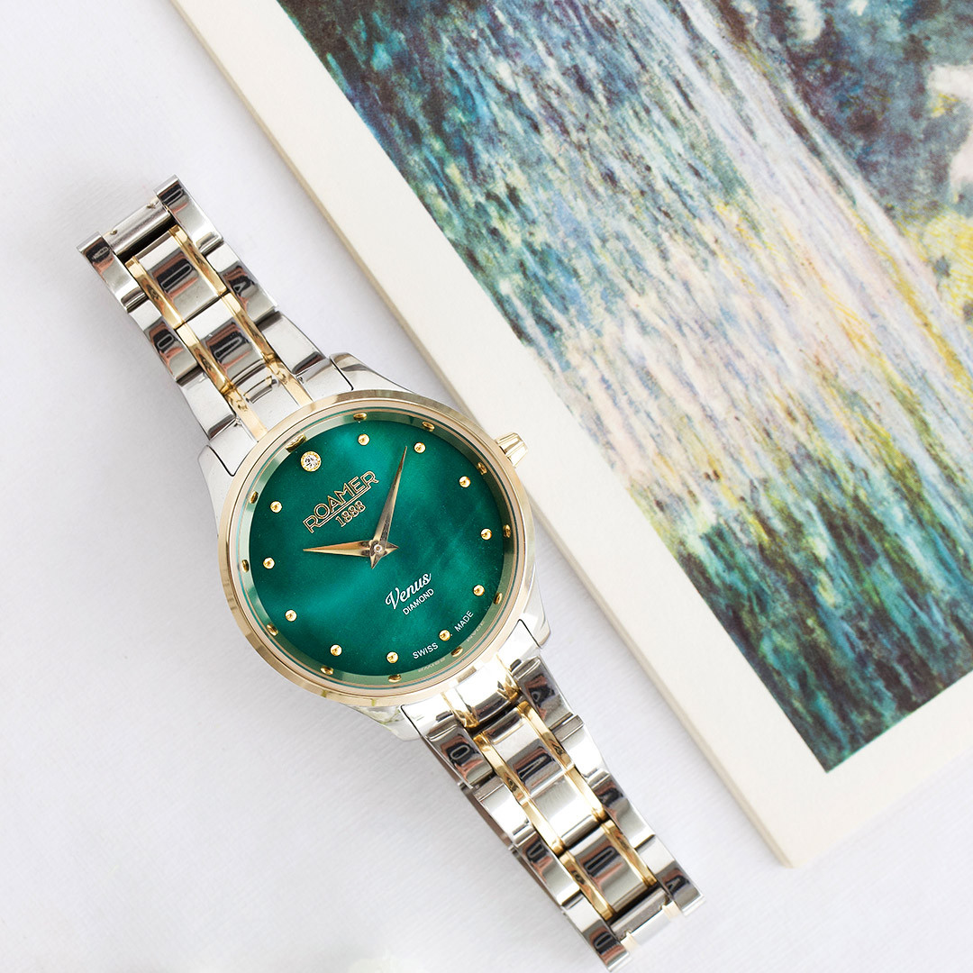 ROAMER Venus Green Pearl Dial with Diamond 30mm Two Tone Gold Stainless Steel Bracelet 601857-47-59-20 - 4