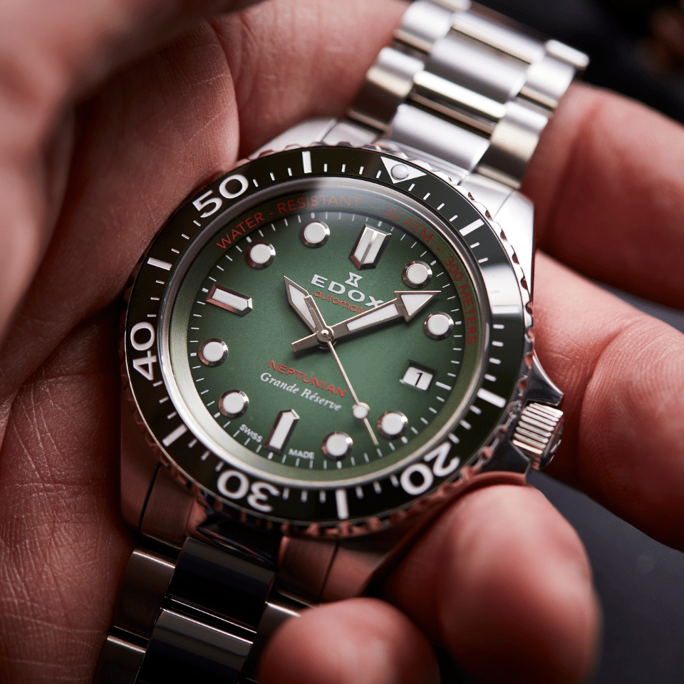 EDOX Neptunian Grande Reserve Diver Green Dial 42mm Silver Stainless Steel Bracelet 80801-3VM-VDN - 8