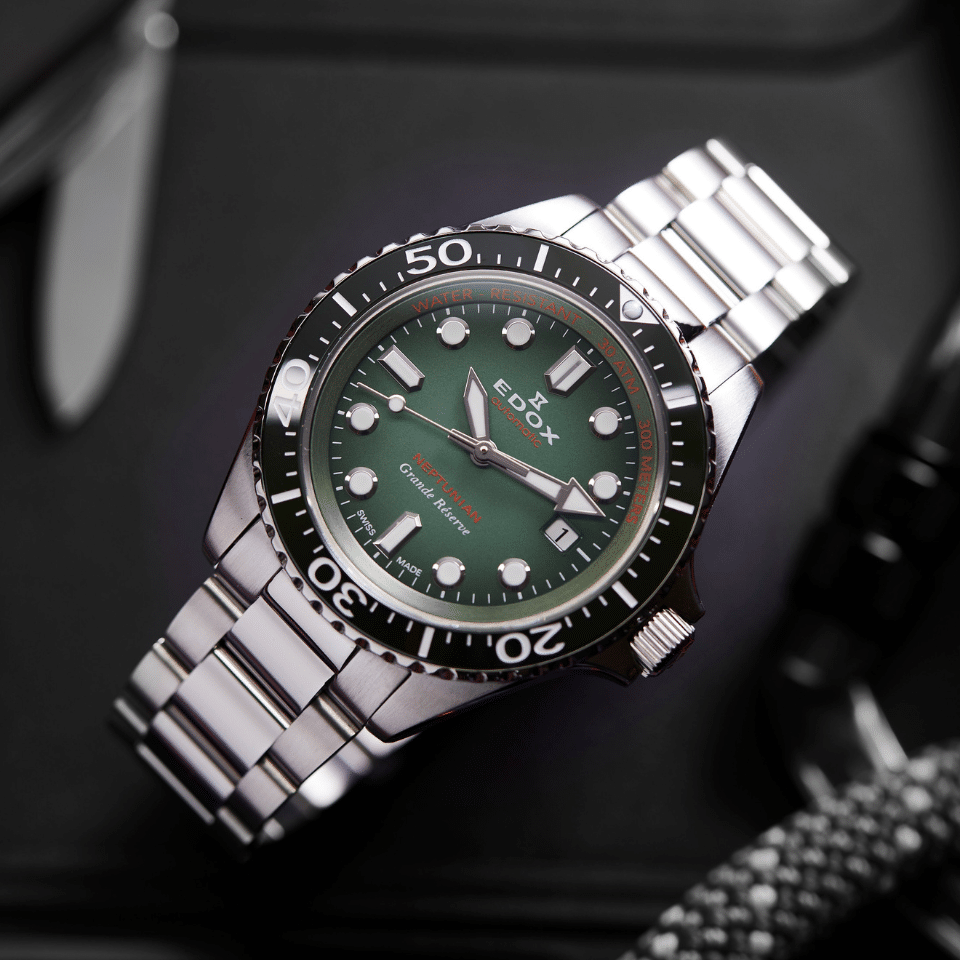 EDOX Neptunian Grande Reserve Diver Green Dial 42mm Silver Stainless Steel Bracelet 80801-3VM-VDN - 4