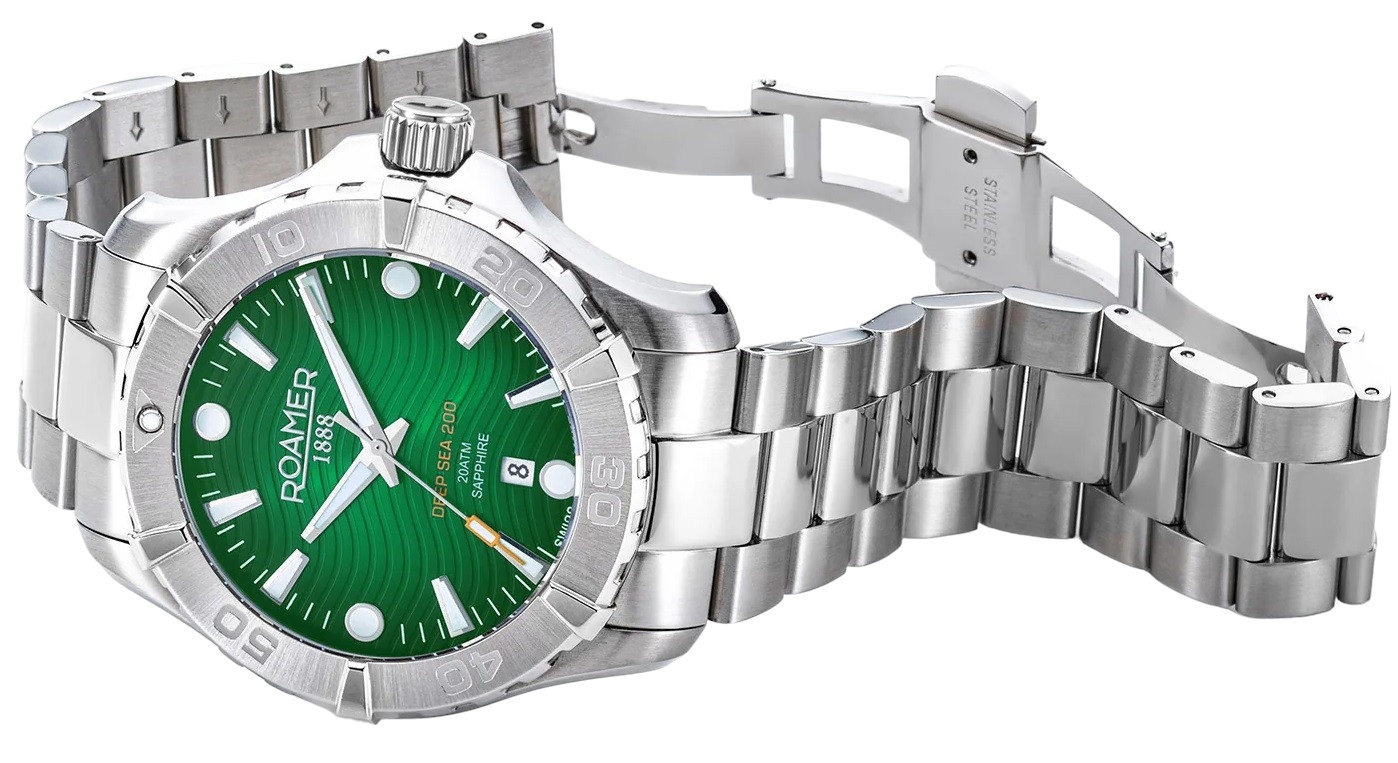 ROAMER Deep Sea 200 Green Dial 43mm Silver Stainless Steel Bracelet 860833-41-75-71 - 2