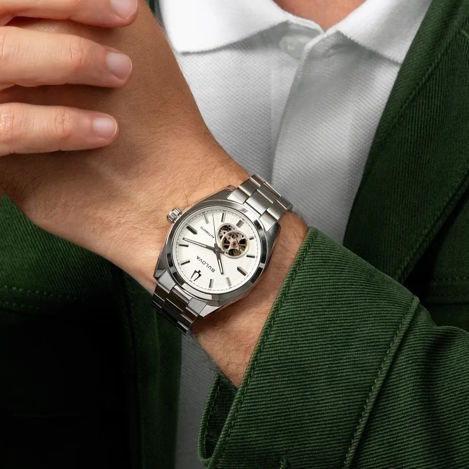 BULOVA Surveyor Open Aperture Automatic White Dial 39mm Silver Stainless Steel Bracelet 96A345 - 