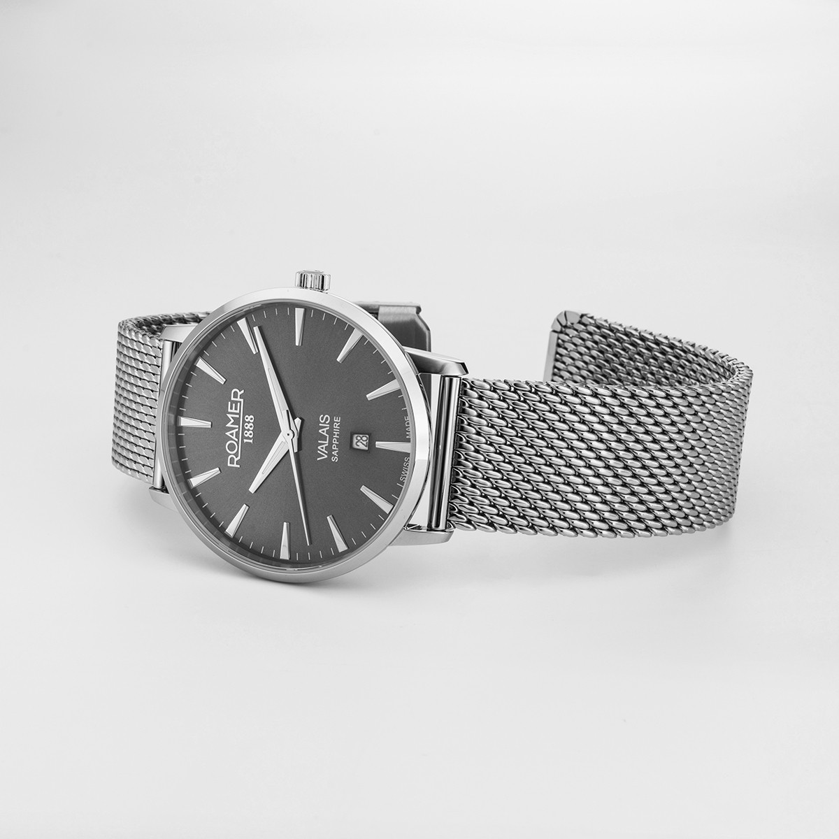 ROAMER Valais Box Set Grey Dial 42mm Silver Stainless Steel Mesh Bracelet 988833-41-55-05 - 4