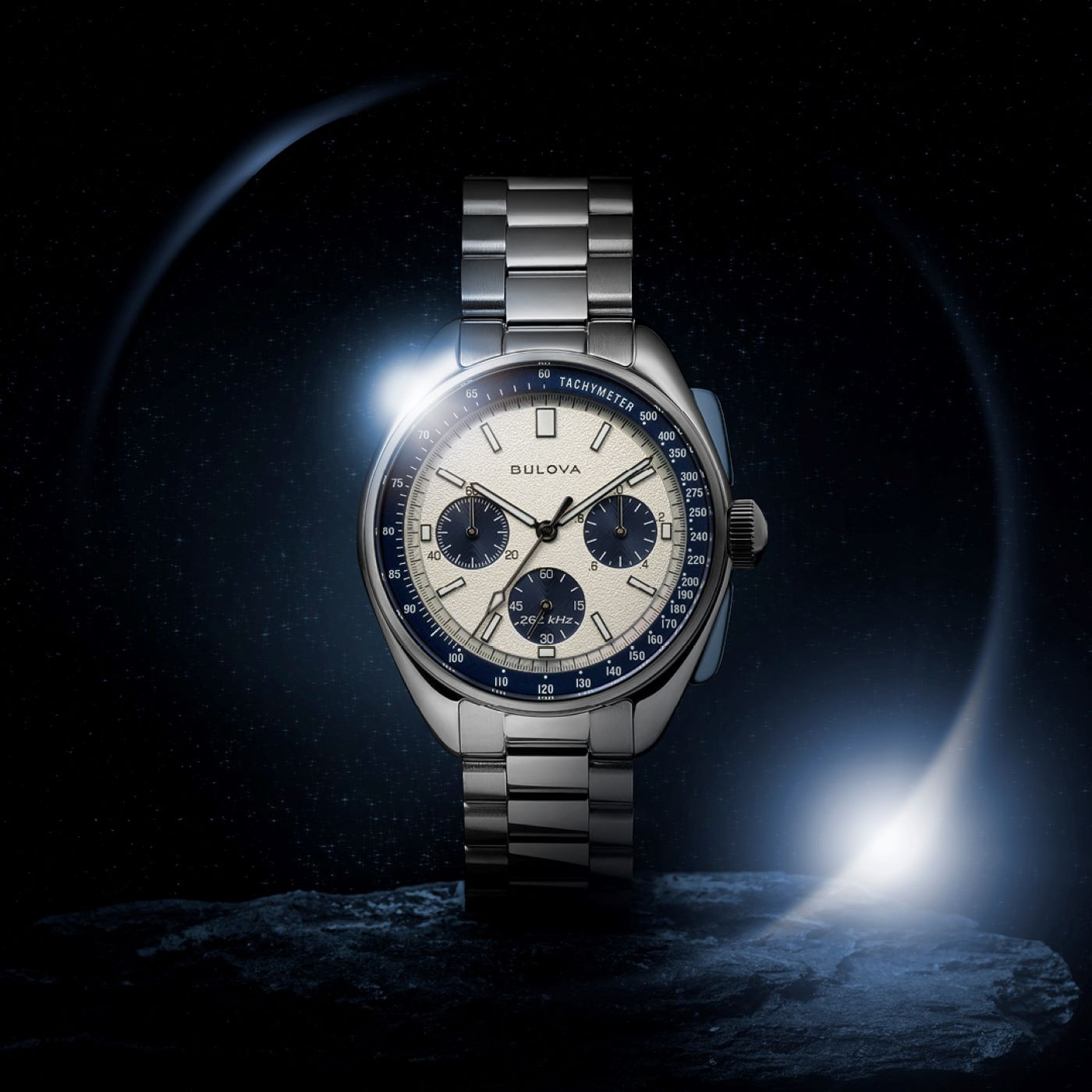 BULOVA Lunar Pilot Chronograph Box Set White Blue Dial 43.5mm Silver Stainless Steel Bracelet with Extra Blue Nato Strap 98K112 - 5