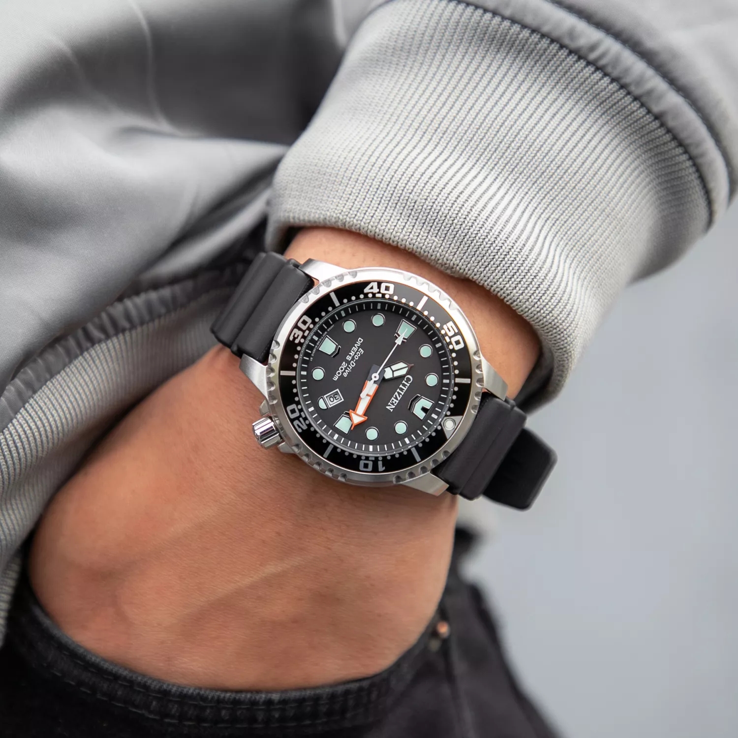 CITIZEN Promaster Diver's Eco-Drive Black Dial 44mm Silver Stainless Steel Black Rubber Strap BN0150-10E - 