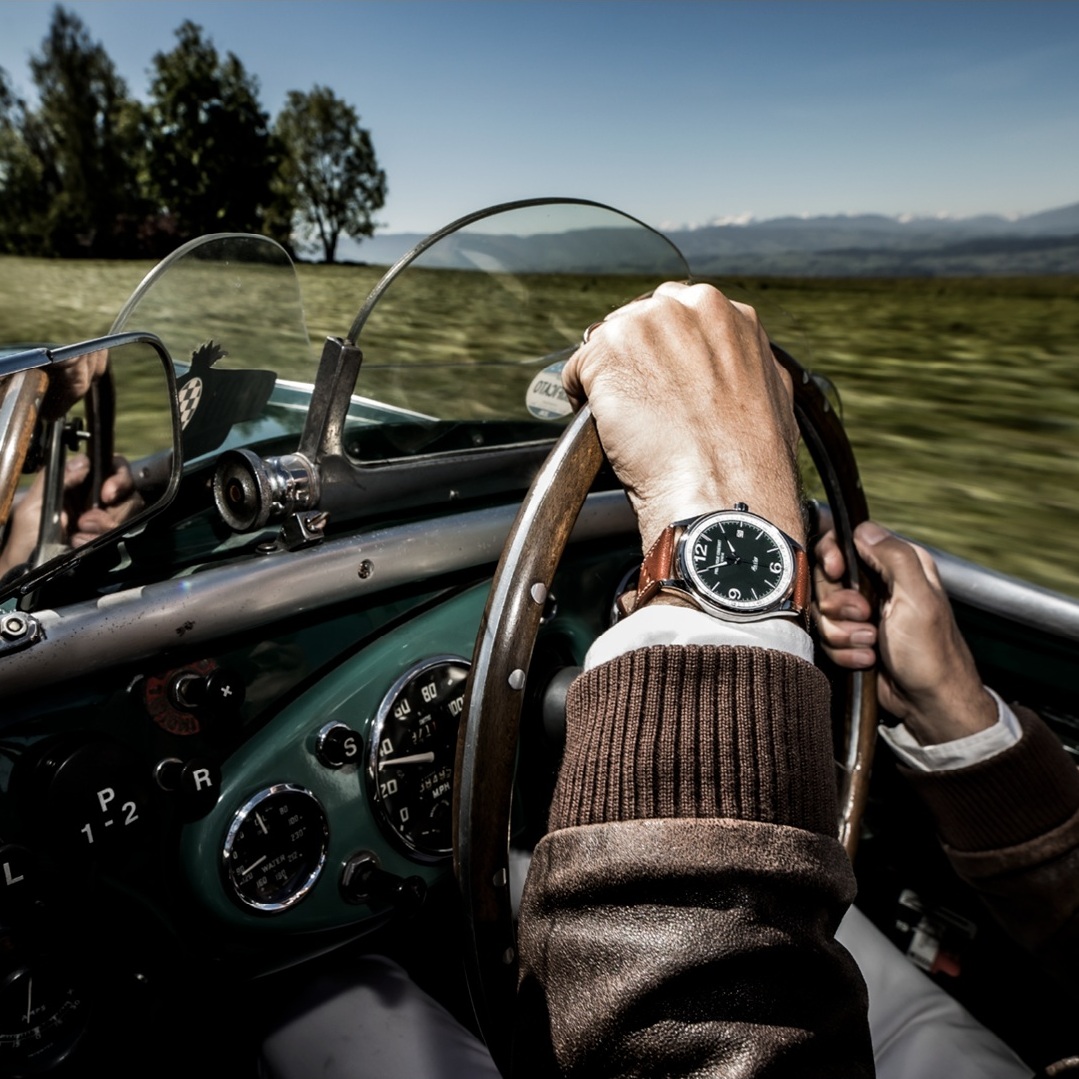 FREDERIQUE CONSTANT Classics Vintage Rally Healey Automatic Green Dial 40mm Silver Stainless Steel Brown Leather Strap FC-301HGRS5B26 - 